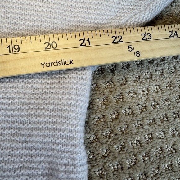 Women's Autumn Cashmere Gray Pearl U-Neck Pullover Knit‎ Sweater Size Small - Picture 3 of 7